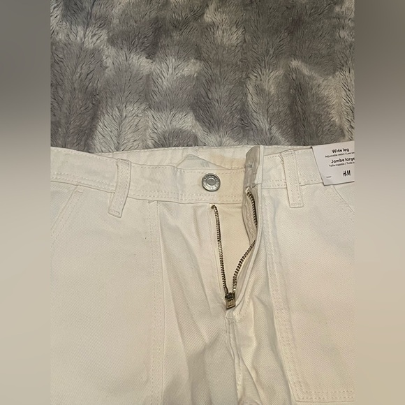 H&M WIDE LEG LOW CARGO PANTS Size 10-11 - Picture 7 of 7